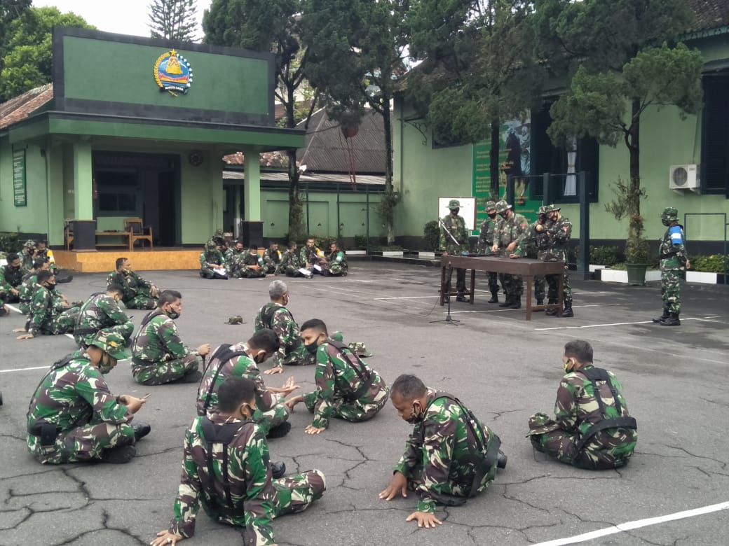 Untuk Meningkatkan Kemampuan Prajurit, Korem 073/Makutarama Gelar Latihan Dasar 